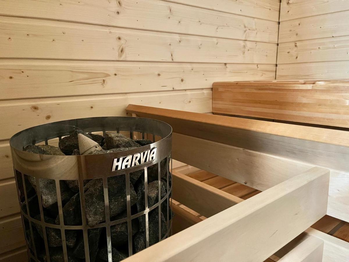 Tammer Huoneistot - City Suite 1 - Sauna, Balcony & Free Parking Tampere Buitenkant foto